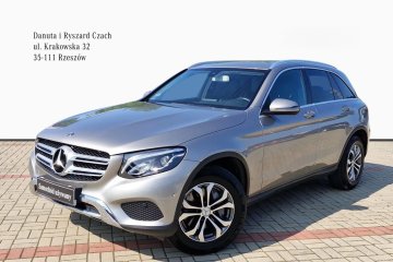 250d 4MATIC 9G-TRONIC / Niski przebieg / Bezwypadkowy